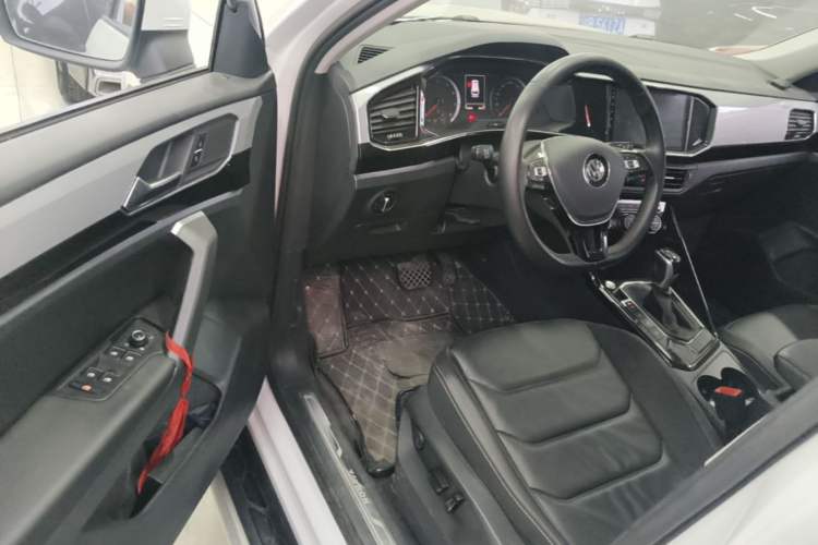 Used Volkswagen Tayron 2019 330TSI Two-Wheel Drive Luxury Model China VI Standard Driver Seat