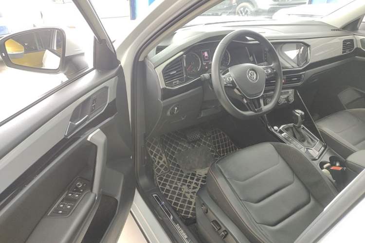 Used Volkswagen Tayron 2019 330TSI Two-Wheel Drive Luxury Model China VI Standard Driver Seat