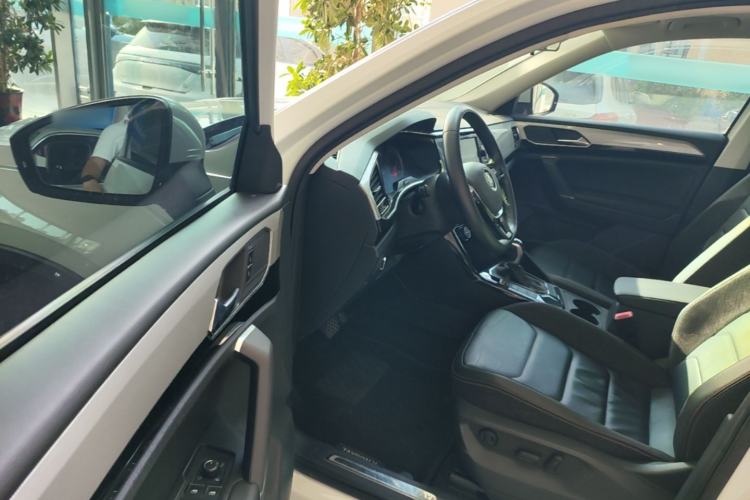 Used Volkswagen Tayron 2019 Teramont Edition 280TSI Two-Wheel Drive Luxury Model China VI Standard Driver Seat