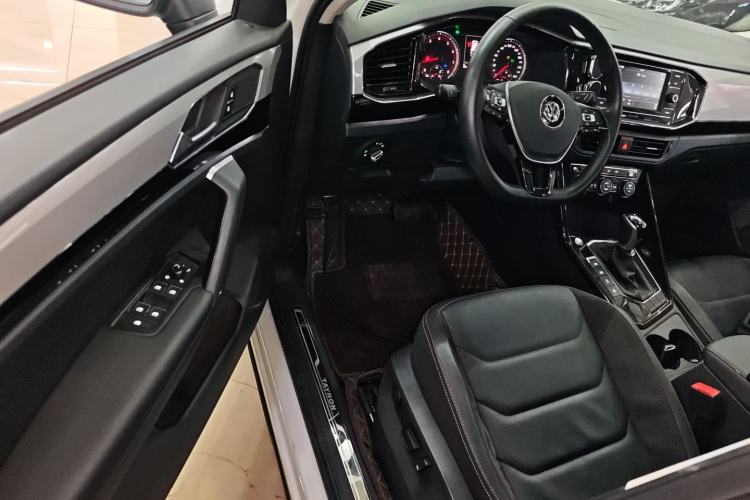 Used Volkswagen Tayron 2019 330TSI Two-Wheel Drive Luxury Model China VI Standard Driver Seat
