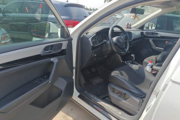 Used Volkswagen Tayron 2019 Teramont Edition 280TSI Two-Wheel Drive Luxury Model China VI Standard Driver Seat