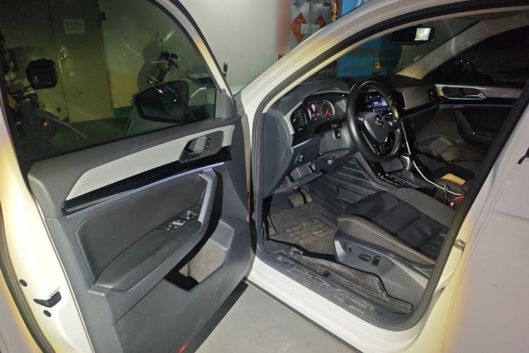Used Volkswagen Tayron 2019 330TSI Two-Wheel Drive Luxury Model China VI Standard Driver Seat