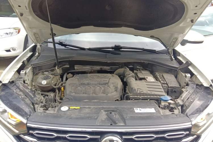Used Volkswagen Tayron 2019 330TSI Four-Wheel Drive Luxury Version China V Standard Engine Bay