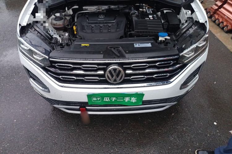 Used Volkswagen Tayron 2019 330TSI Two-Wheel Drive Luxury Model China VI Standard Engine Bay