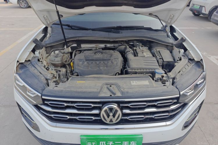 Used Volkswagen Tayron 2019 330TSI Two-Wheel Drive Luxury Model China VI Standard Engine Bay