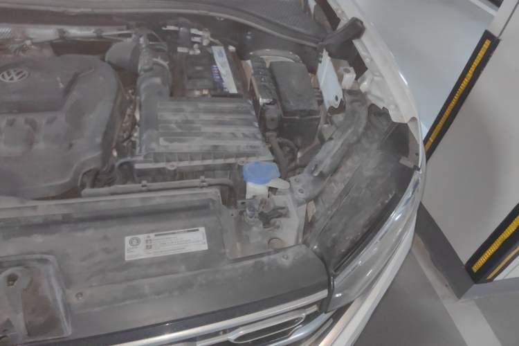 Used Volkswagen Tayron 2019 330TSI Two-Wheel Drive Luxury Model China VI Standard Engine Bay Left
