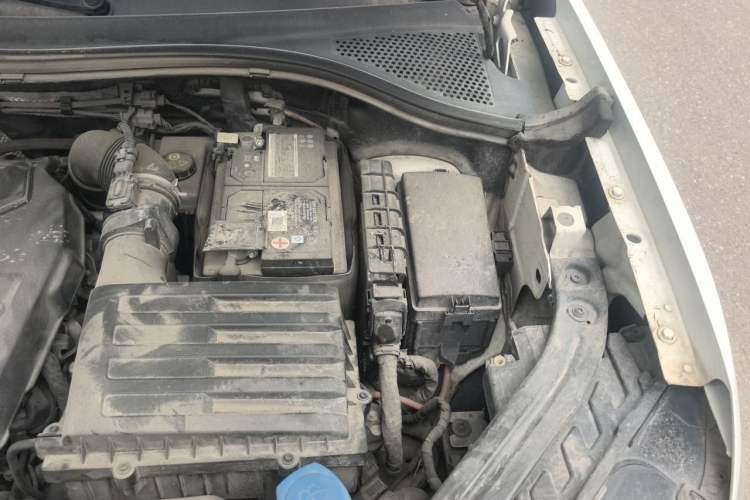 Used Volkswagen Tayron 2019 330TSI Two-Wheel Drive Luxury Model China VI Standard Engine Bay Left