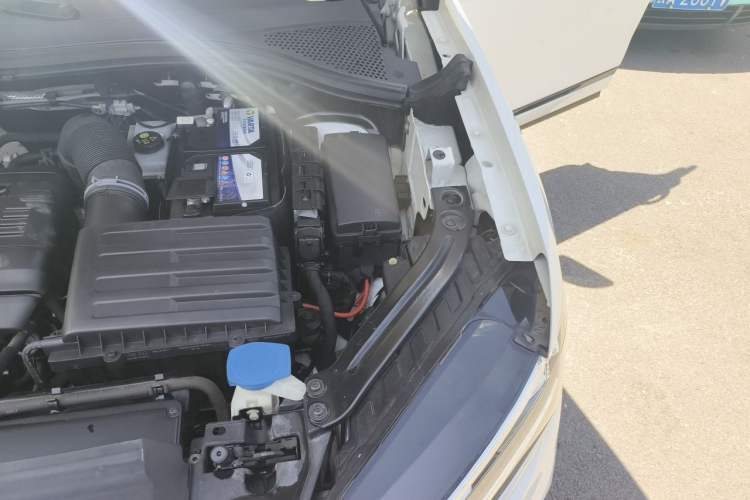 Used Volkswagen Tayron 2019 380TSI All-Wheel Drive R-Line China V-standard Engine Bay Left