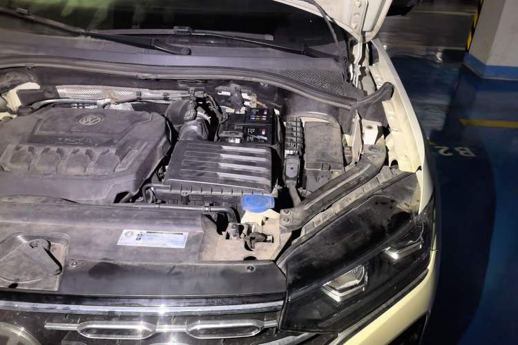 Used Volkswagen Tayron 2019 330TSI Two-Wheel Drive Luxury Model China VI Standard Engine Bay Left
