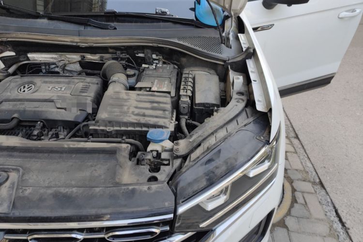 Used Volkswagen Tayron 2019 380TSI Four-Wheel Drive Prestige Model China VI Standard Engine Bay Left