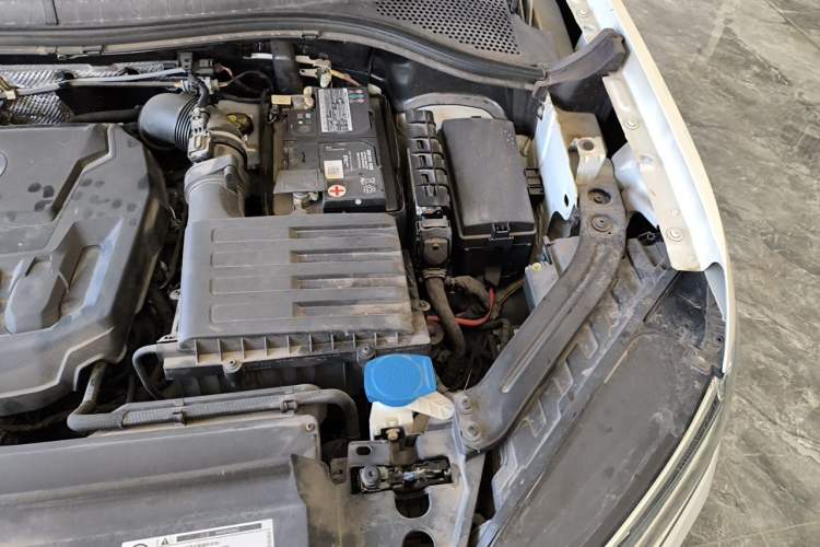 Used Volkswagen Tayron 2019 330TSI Four-Wheel Drive Luxury Version China VI Standard Engine Bay Left