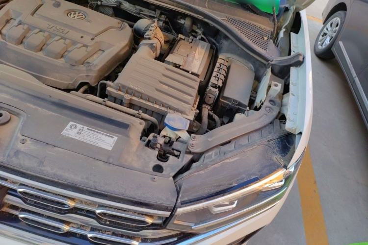 Used Volkswagen Tayron 2019 330TSI Two-Wheel Drive Luxury Model China VI Standard Engine Bay Left