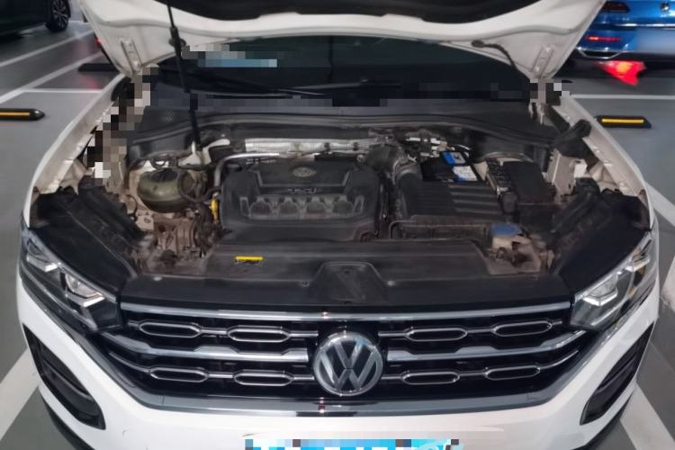 Used Volkswagen Tayron 2019 330TSI Four-Wheel Drive Luxury Version China VI Standard Engine Bay