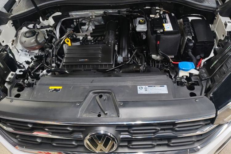 Used Volkswagen Tayron 2019 Teramont Edition 280TSI Two-Wheel Drive Comfort Model China VI Standard Engine Bay
