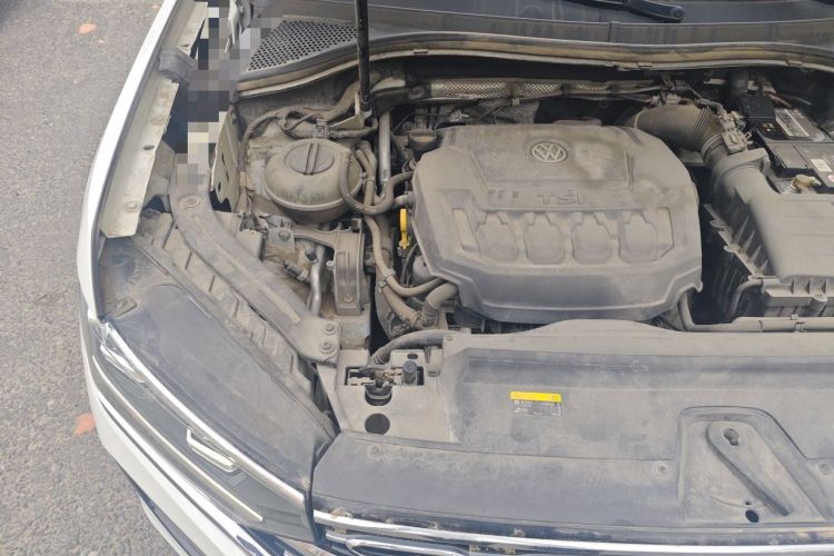 Used Volkswagen Tayron 2019 330TSI Two-Wheel Drive Luxury Model China VI Standard Engine Bay Right