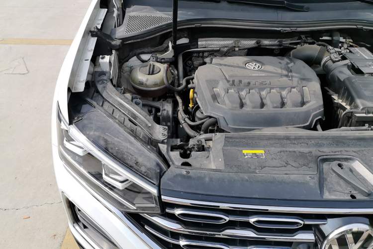 Used Volkswagen Tayron 2019 330TSI Four-Wheel Drive Luxury Version China VI Standard Engine Bay Right