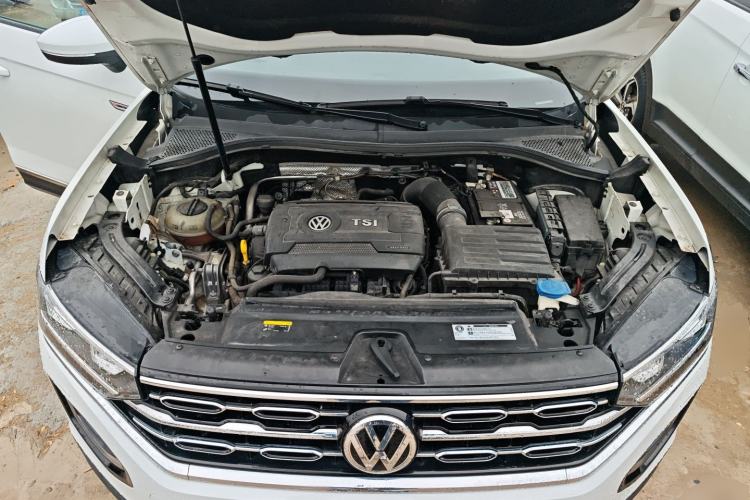 Used Volkswagen Tayron 2019 380TSI Four-Wheel Drive Prestige Model China VI Standard Engine Bay