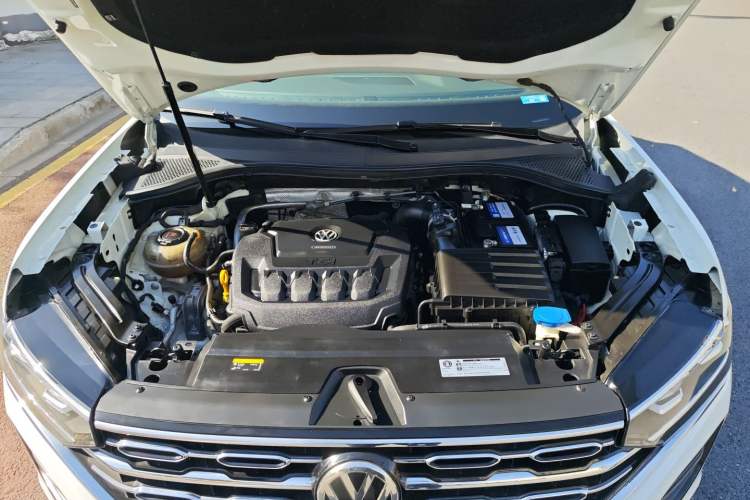 Used Volkswagen Tayron 2019 330TSI Four-Wheel Drive Luxury Version China V Standard Exterior 14