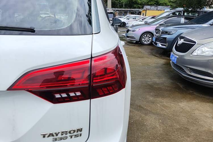 Used Volkswagen Tayron 2019 330TSI Four-Wheel Drive Luxury Version China VI Standard Exterior 3