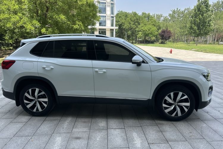 Used Volkswagen Tayron 2019 330TSI Two-Wheel Drive Luxury Model China VI Standard Exterior 3
