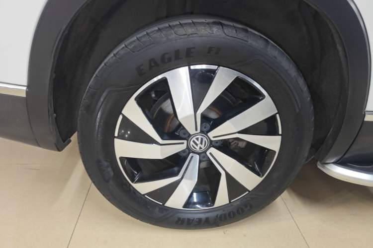 Used Volkswagen Tayron 2019 Teramont Edition 280TSI Two-Wheel Drive Luxury Model China VI Standard Exterior 5