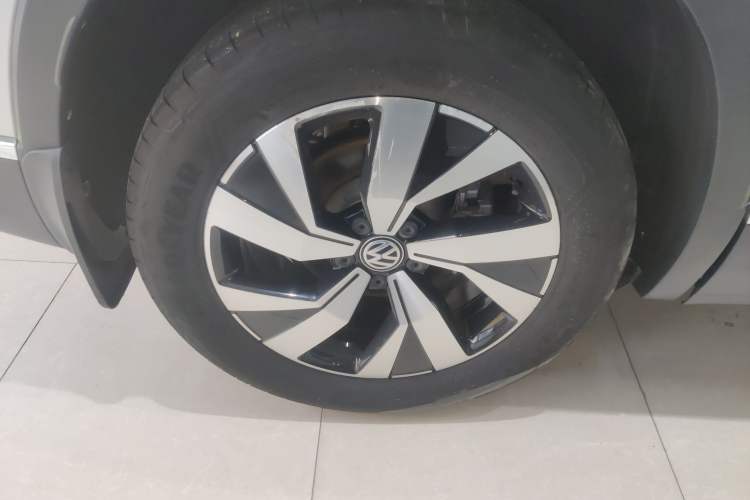 Used Volkswagen Tayron 2019 330TSI Two-Wheel Drive Luxury Model China VI Standard Exterior 5