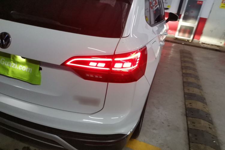 Used Volkswagen Tayron 2019 330TSI Two-Wheel-Drive Luxury Version China V Emission Standard Exterior 6