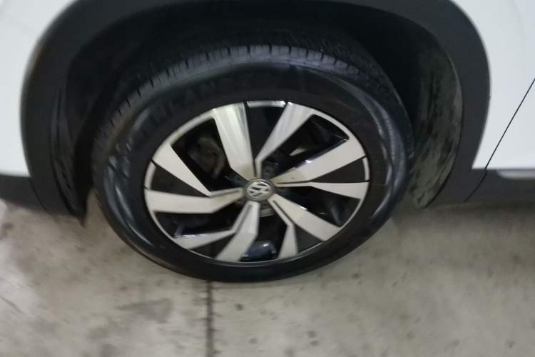 Used Volkswagen Tayron 2019 330TSI Two-Wheel-Drive Luxury Version China V Emission Standard Exterior 7