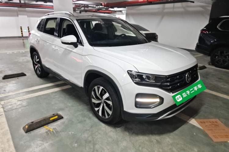 Used Volkswagen Tayron 2019 330TSI Two-Wheel-Drive Luxury Version China V Emission Standard Front Right 45 Deg