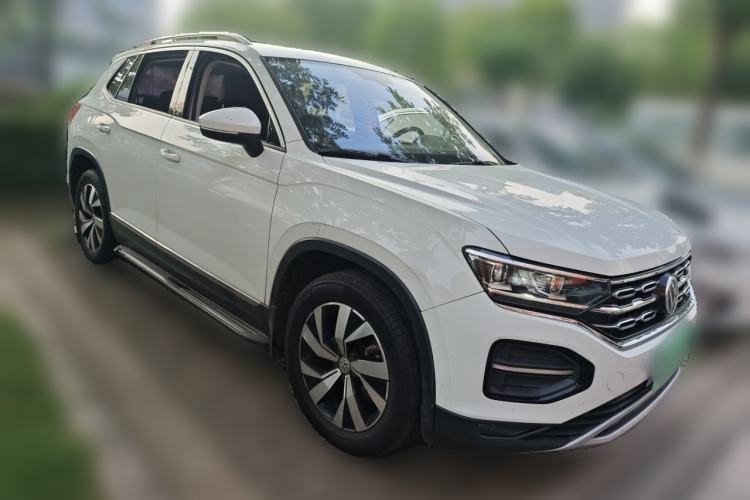 Used Volkswagen Tayron 2019 330TSI Two-Wheel-Drive Luxury Version China V Emission Standard Front Right 45 Deg