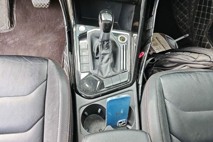 Used Volkswagen Tayron 2019 330TSI Two-Wheel Drive Luxury Model China VI Standard Gear Lever