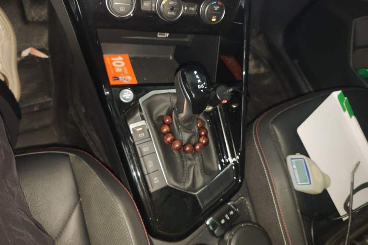Used Volkswagen Tayron 2019 330TSI Two-Wheel Drive Luxury Model China VI Standard Gear Lever