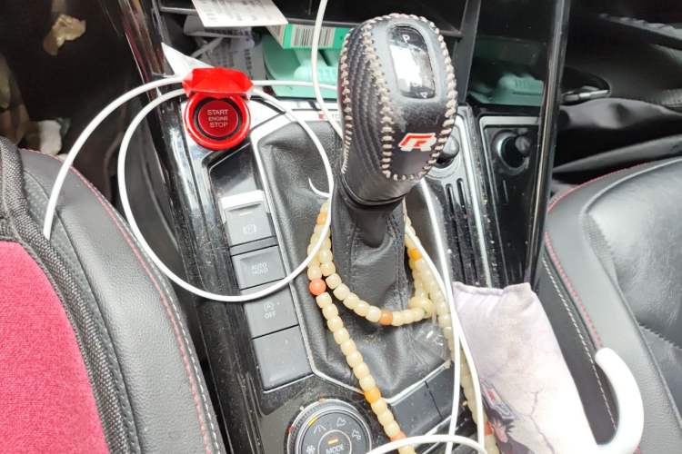 Used Volkswagen Tayron 2019 330TSI Four-Wheel Drive Luxury Version China VI Standard Gear Lever