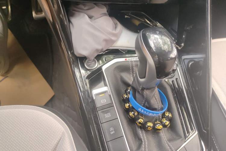 Used Volkswagen Tayron 2019 380TSI Four-Wheel Drive R-Line China VI-standard Gear Lever