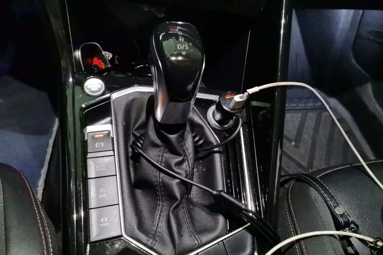 Used Volkswagen Tayron 2019 330TSI Two-Wheel Drive Luxury Model China VI Standard Gear Lever