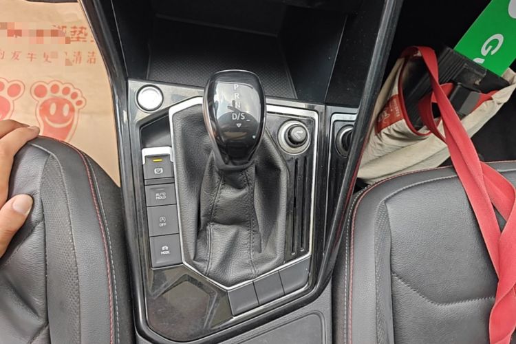 Used Volkswagen Tayron 2019 330TSI Two-Wheel Drive Luxury Model China VI Standard Gear Lever