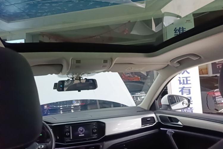 Used Volkswagen Tayron 2019 330TSI Two-Wheel Drive Luxury Model China VI Standard Headliner