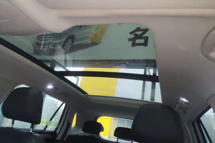 Used Volkswagen Tayron 2019 330TSI Two-Wheel Drive Luxury Model China VI Standard Headliner