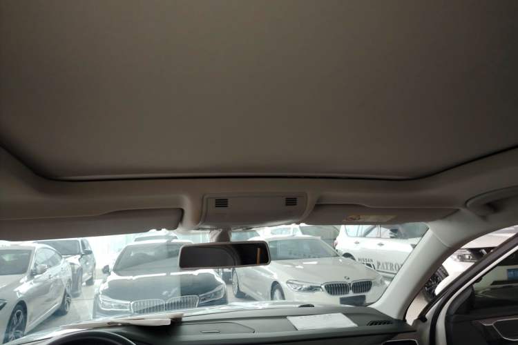 Used Volkswagen Tayron 2019 330TSI Four-Wheel Drive Luxury Version China VI Standard Headliner