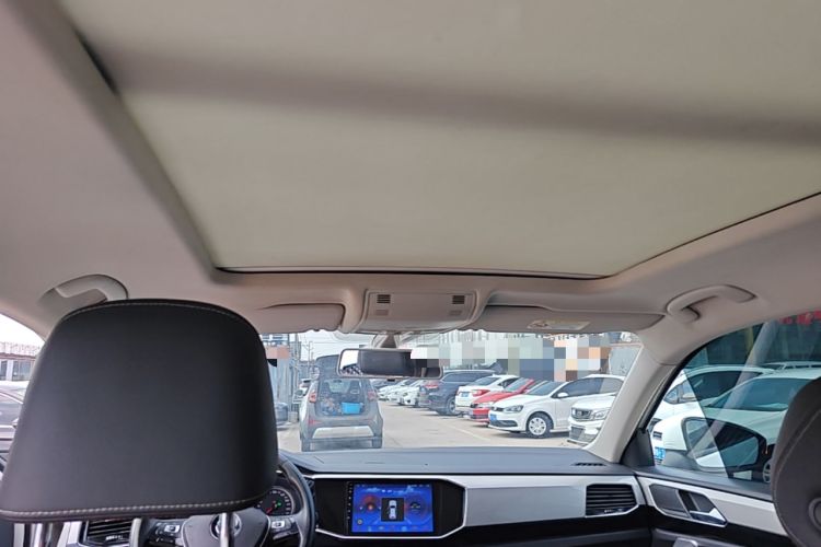 Used Volkswagen Tayron 2019 330TSI Two-Wheel Drive Luxury Model China VI Standard Headliner