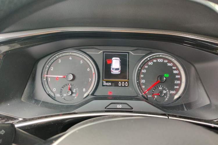 Used Volkswagen Tayron 2019 Teramont Edition 280TSI Two-Wheel Drive Luxury Model China VI Standard Instrument Cluster