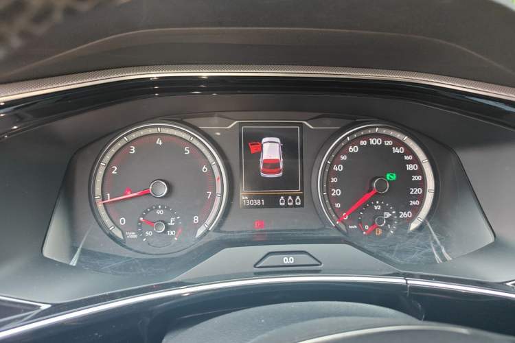 Used Volkswagen Tayron 2019 330TSI Two-Wheel Drive Luxury Model China VI Standard Instrument Cluster