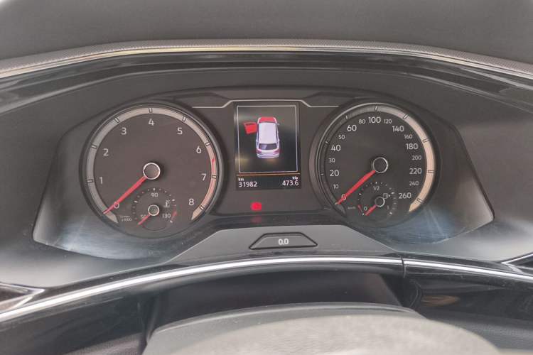 Used Volkswagen Tayron 2019 330TSI Two-Wheel Drive Luxury Model China VI Standard Instrument Cluster