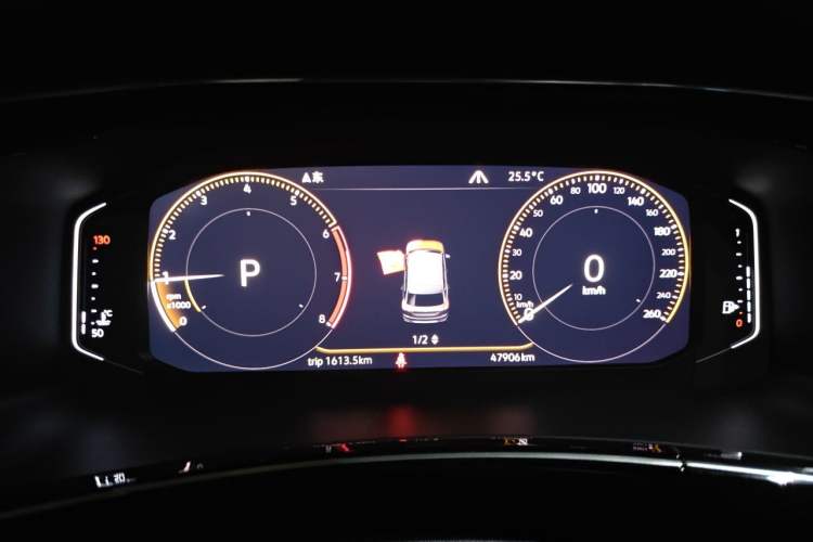 Used Volkswagen Tayron 2019 330TSI Two-Wheel-Drive Prestige Version China VI Standard Instrument Cluster