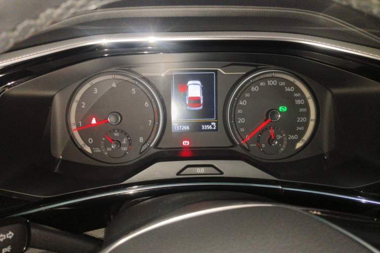 Used Volkswagen Tayron 2019 330TSI Two-Wheel-Drive Luxury Version China V Emission Standard Instrument Cluster