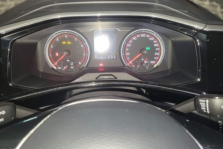 Used Volkswagen Tayron 2019 330TSI Two-Wheel Drive Luxury Model China VI Standard Instrument Cluster