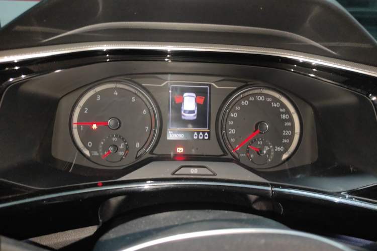 Used Volkswagen Tayron 2019 330TSI Two-Wheel-Drive Luxury Version China V Emission Standard Instrument Cluster