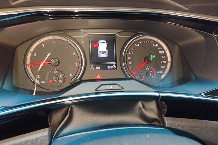 Used Volkswagen Tayron 2019 330TSI Two-Wheel Drive Luxury Model China VI Standard Instrument Cluster