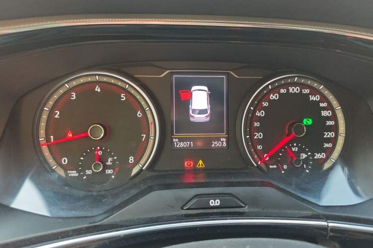 Used Volkswagen Tayron 2019 Teramont Edition 280TSI Two-Wheel Drive Luxury Model China VI Standard Instrument Cluster
