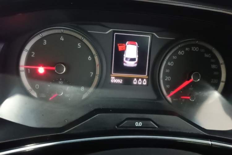 Used Volkswagen Tayron 2019 330TSI Two-Wheel Drive Luxury Model China VI Standard Instrument Cluster